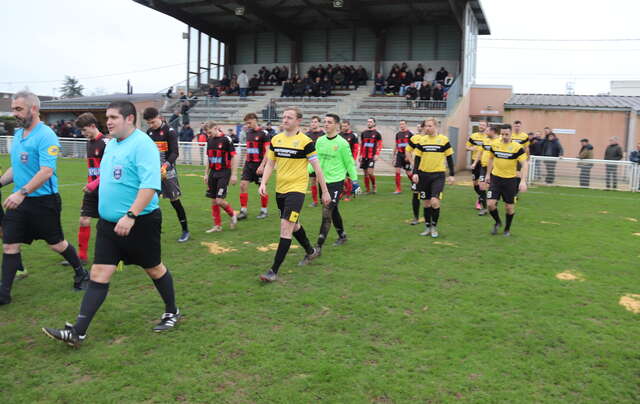 Victoire à domicile contre Pays de Juhel  5/0  - A. Derouard - S. Ngom x2 - B. Riclin x2